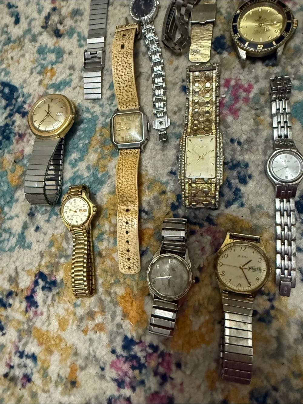 Classic Mixed Gold & Silver Men's and Women’s Watch Collection